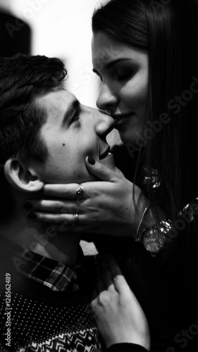 Date boyfriend and girlfriend