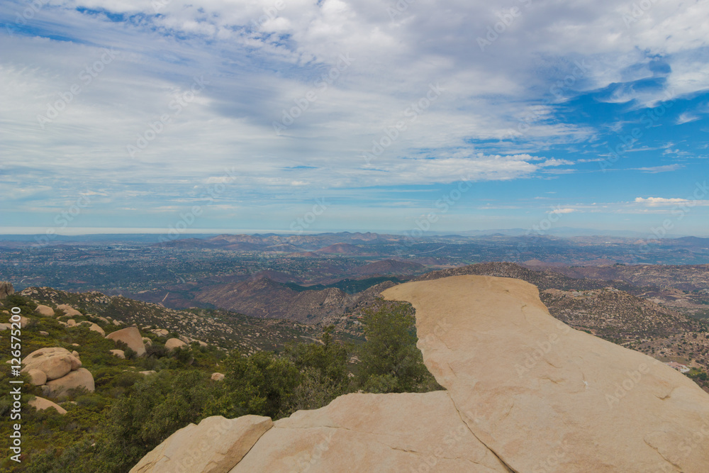 Famous Potato Chip Rock Mount Woodson Summit Poway, Californ foto