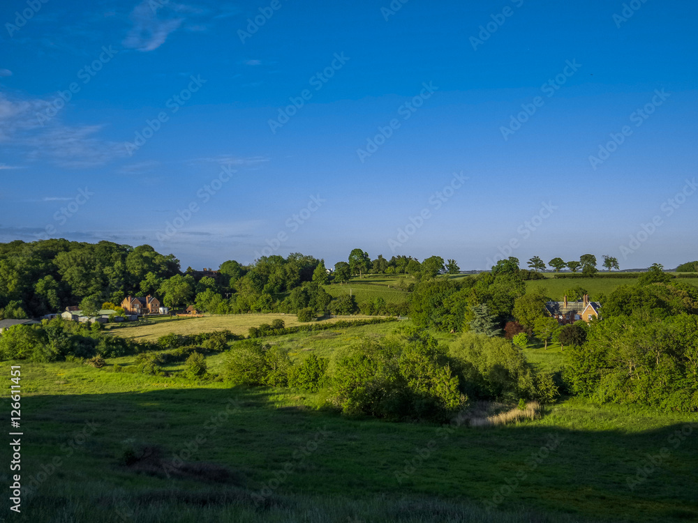 Obraz premium view hanbury ambridge worcestershire from st mary the virgin chu