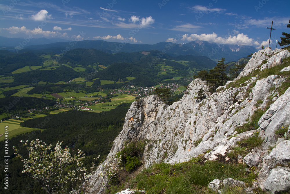 Fototapeta premium Spring mountains in the morning