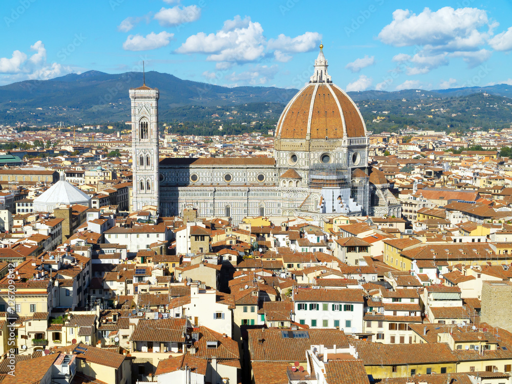 Obraz premium Florence. Italy. View on Santa Maria del Fiore and old city center