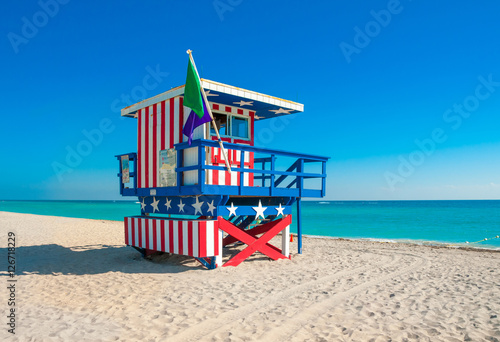 Lifeguard Tower in South Beach, Miami Beach, Florida © Alexander Demyanenko