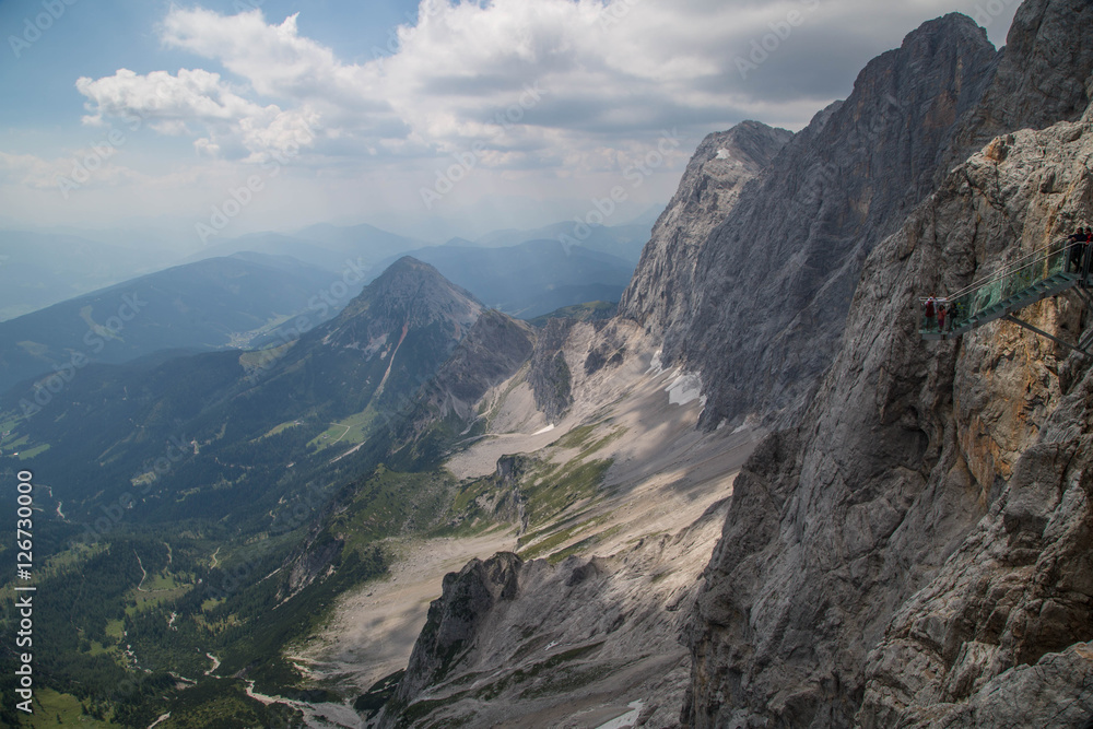 Dachstein Massiv im Sommer Dachstein Massiv im Sommer