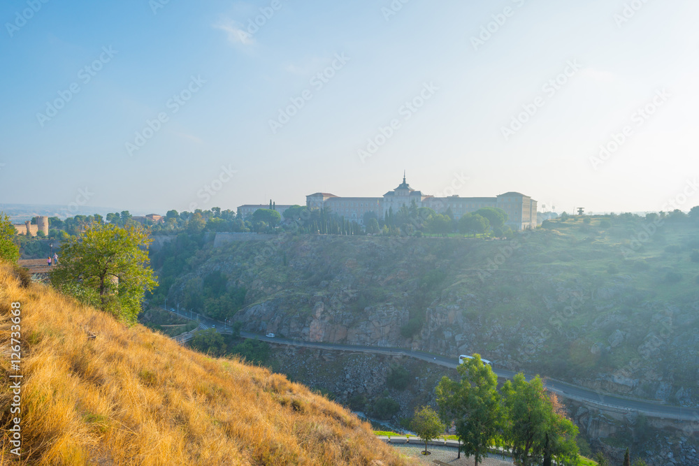 Panorama of the hills of the city of Toledo
