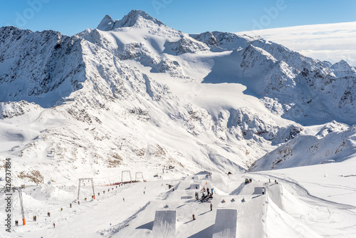 Skiing and Snowboarding in the winterly Stubai Alps