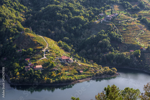 Vineyard villages on the banks of the river Sil