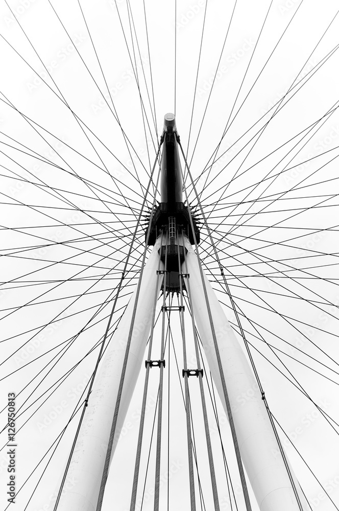 Fototapeta premium Spoke cables 