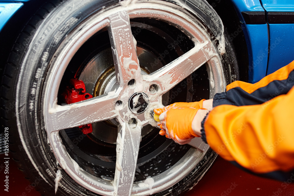 Fototapeta premium Detailed vehicle cleaning to washing