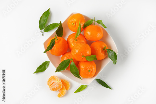 bowl of ripe tangerines
