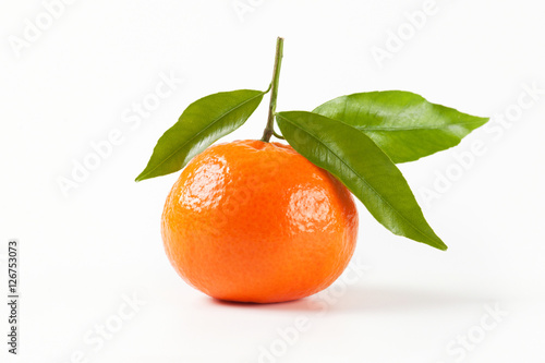 tangerine with leaves