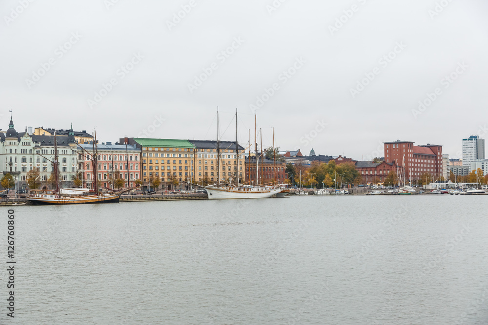 Fototapeta premium Helsinki city view in autumn