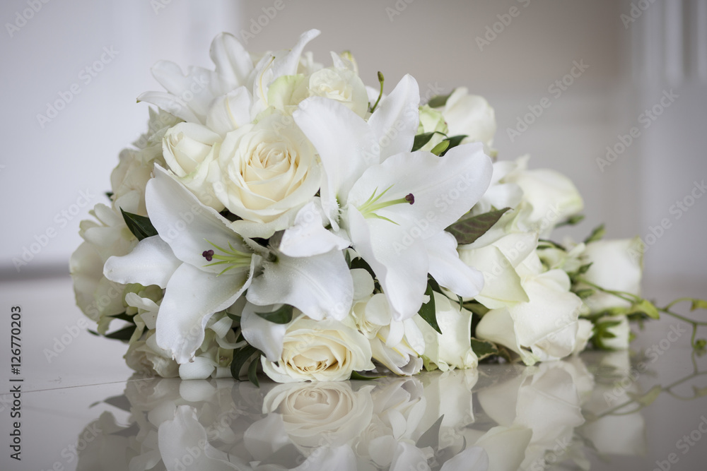 Wedding flowers Bridal Bouquet reflection white Wedding flowers Bridal Bouquet reflection white