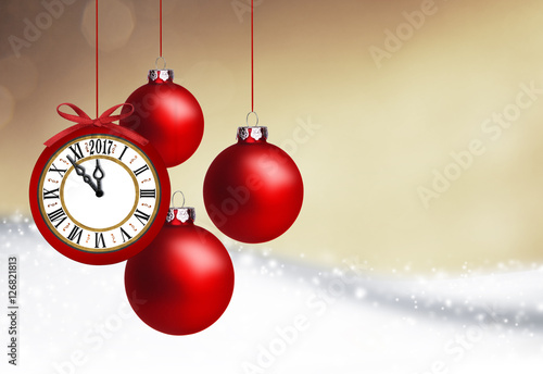 Silvesteruhr 2017 mit Christbaumkugeln