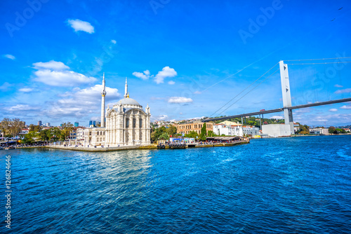 Obraz na płótnie Ortakoy mosque, Istanbul, Turkey w salonie
