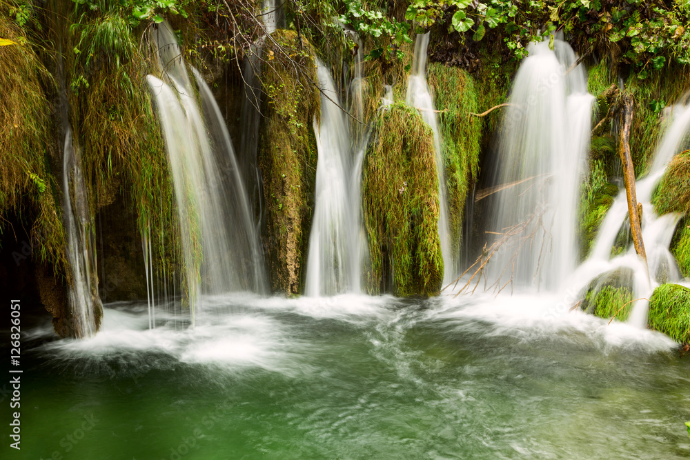 Fototapeta premium waterfall in deep forest in Plitvice national park
