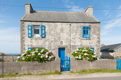 Tableau sur toile Haus auf der Insel Ouessant, Bretagne, Frankreich