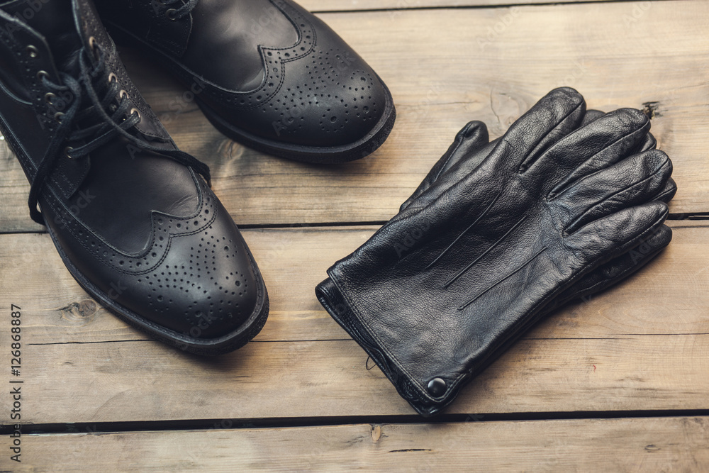 Winter men's shoes and accessories Winter men's shoes and accessories