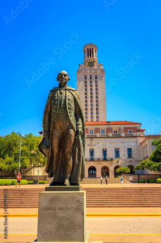 Main Building in UT Austin