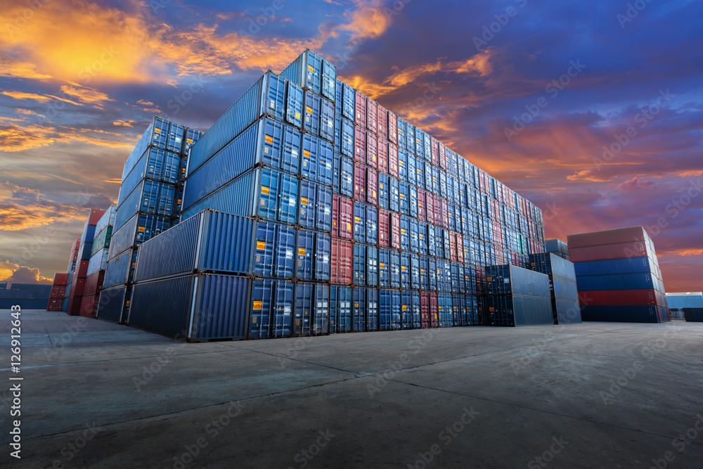 Foto Industrial Container yard  for Logistic Import Export business