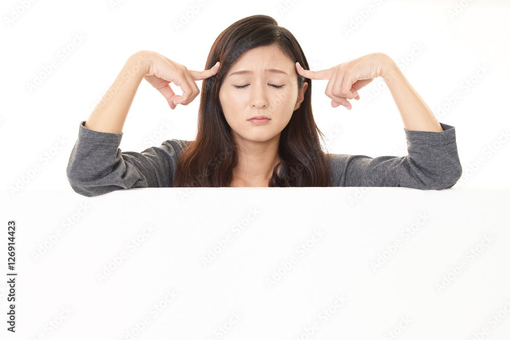 苦悩する女性 苦悩する女性