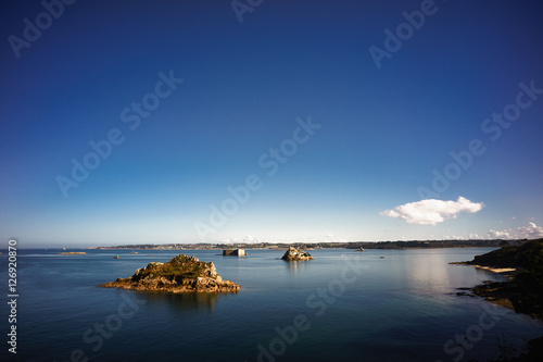 F, Bretagne, Finistère, Blick von Carantec in die Bucht von Mor photo