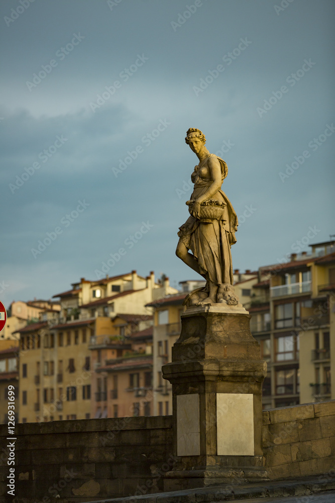 Statue with Florence on the background