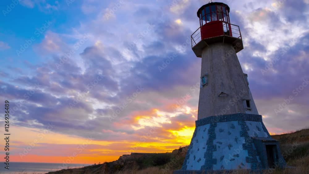 Time-lapse of Lighthouse During Dusk. 4K.
Time-lapse of Lighthouse During Dusk. 4K.