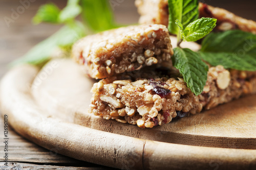 Healthy cereal bars with berry