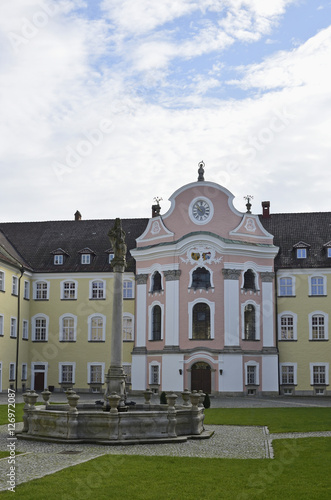 Kloster Metten, Innenhof