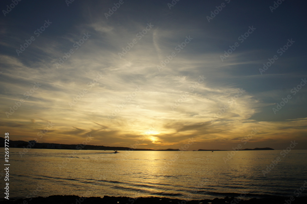 Obraz premium Sonnenuntergang Ibiza