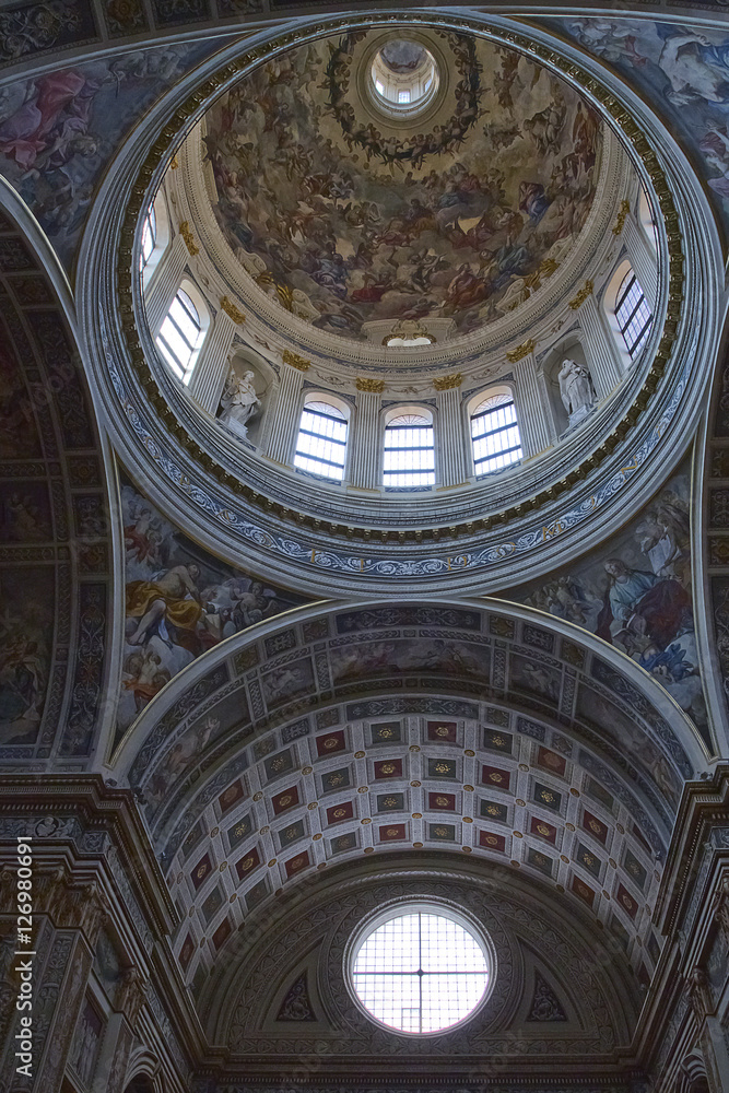 cupola basilica cattedrale san andrea a mantova lombardia italia europa italy europe
