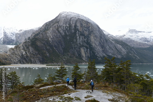 Tourists at the Pia glacier.