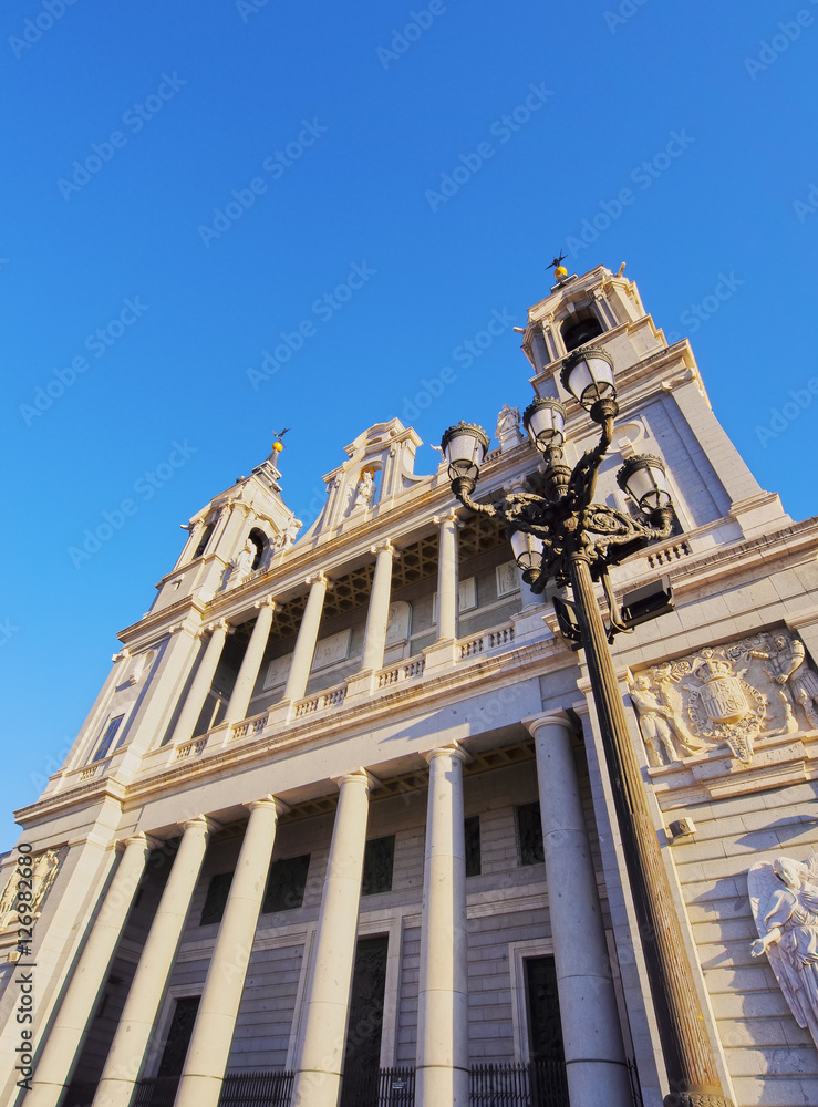 Spain, Madrid, View of the Cathedral of Saint Mary the Royal of La Almudena and Plaza de la Armeria..
