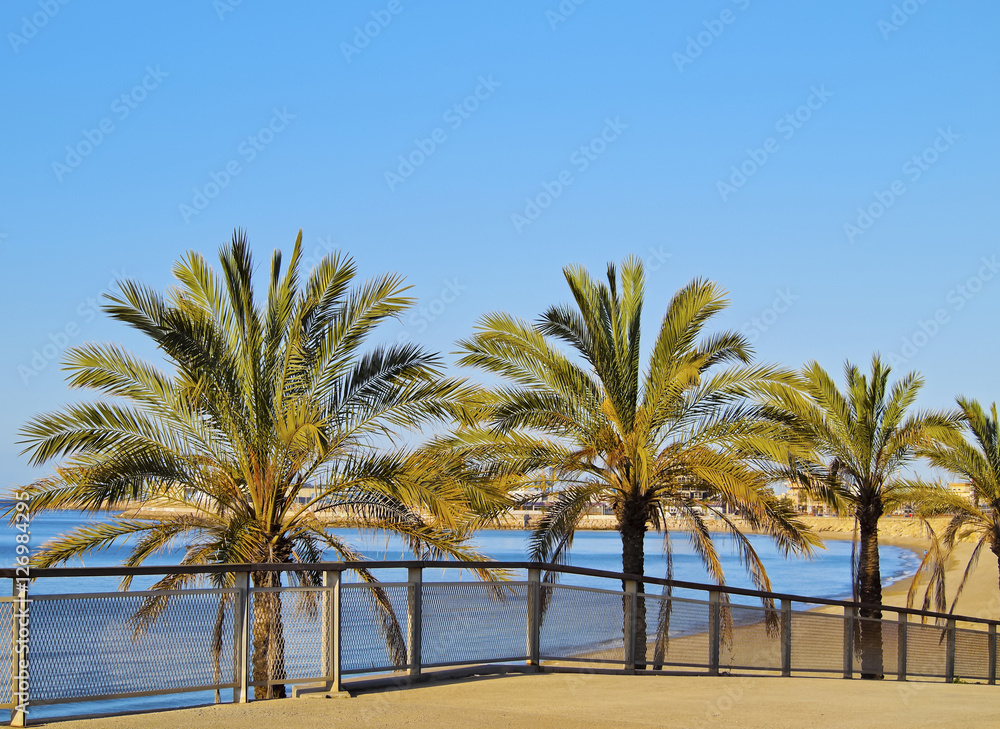 Obraz premium Spain, Catalonia, Tarragona, View of the beach.