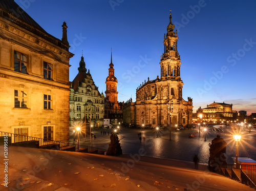 Fototapeta Naklejka Na Ścianę i Meble -  View of Dresden in the evening. Germany