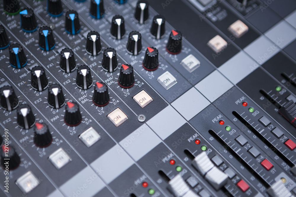 Sound Mixer Sound Mixer