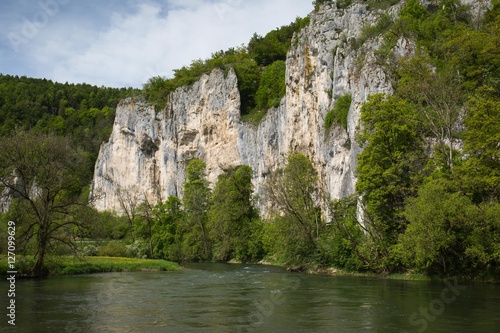 Wildromantisches Donautal bei Gutenstein im Landkreis Sigmarigen