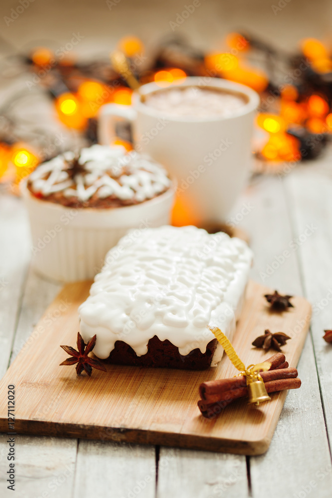 Fototapeta premium Fruitcake for Christmas dinner