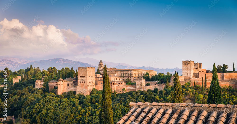 Granada - The Alhambra palace and fortness complex in evening light.