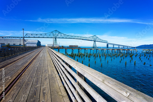 Canvastavla View of the Astoria Megler connecting Oregon to Washington