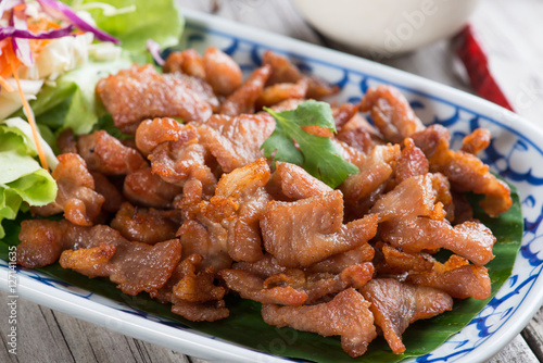 Deep fried pork with garlic and salt with Spicy Dipping Sauce