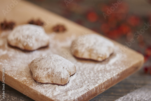 Sprinkled ginger bread on cutting board