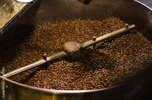 Industrial roasting coffee beans. Equipment demonstration. Lviv coffee shop.
