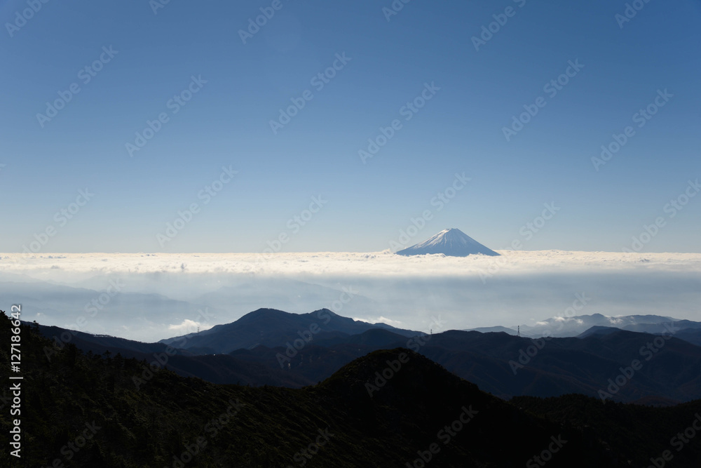 雲上の景色 富士山 