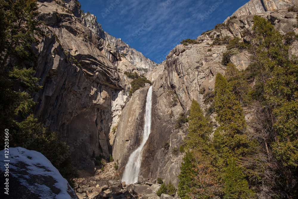 Obraz premium El Capitan in Yosemite valley, California, USA