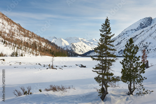 Beautiful winter landscape, Altai mountains,  Siberia, Russia. © jura_taranik