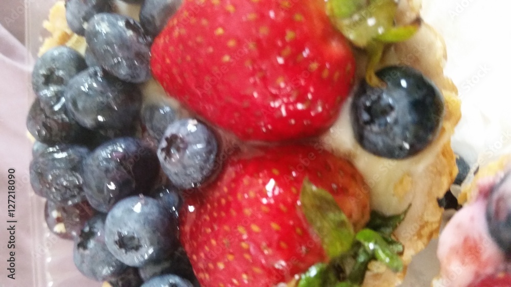 Strawberry blueberry tart Strawberry blueberry tart