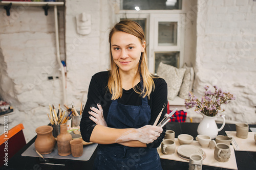 Pottery master in the potter class