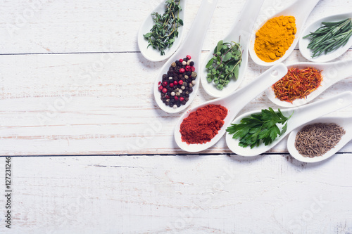 Fototapeta Naklejka Na Ścianę i Meble -  assortment of indian spices and herbs