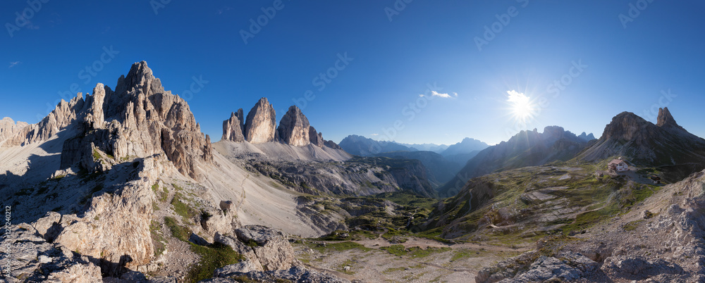 Obraz premium Panorama of Tre Cime and Monte Paterno
